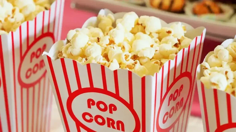 Kino plenerowe w Tarnowie - gdzie szukać repertuaru